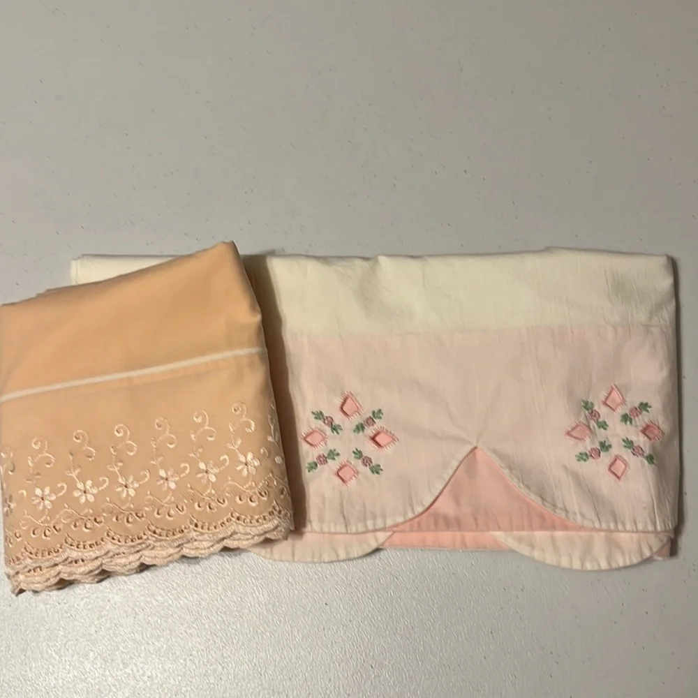 Pillow cases, (2 pair)pink/white. Custom . Standard